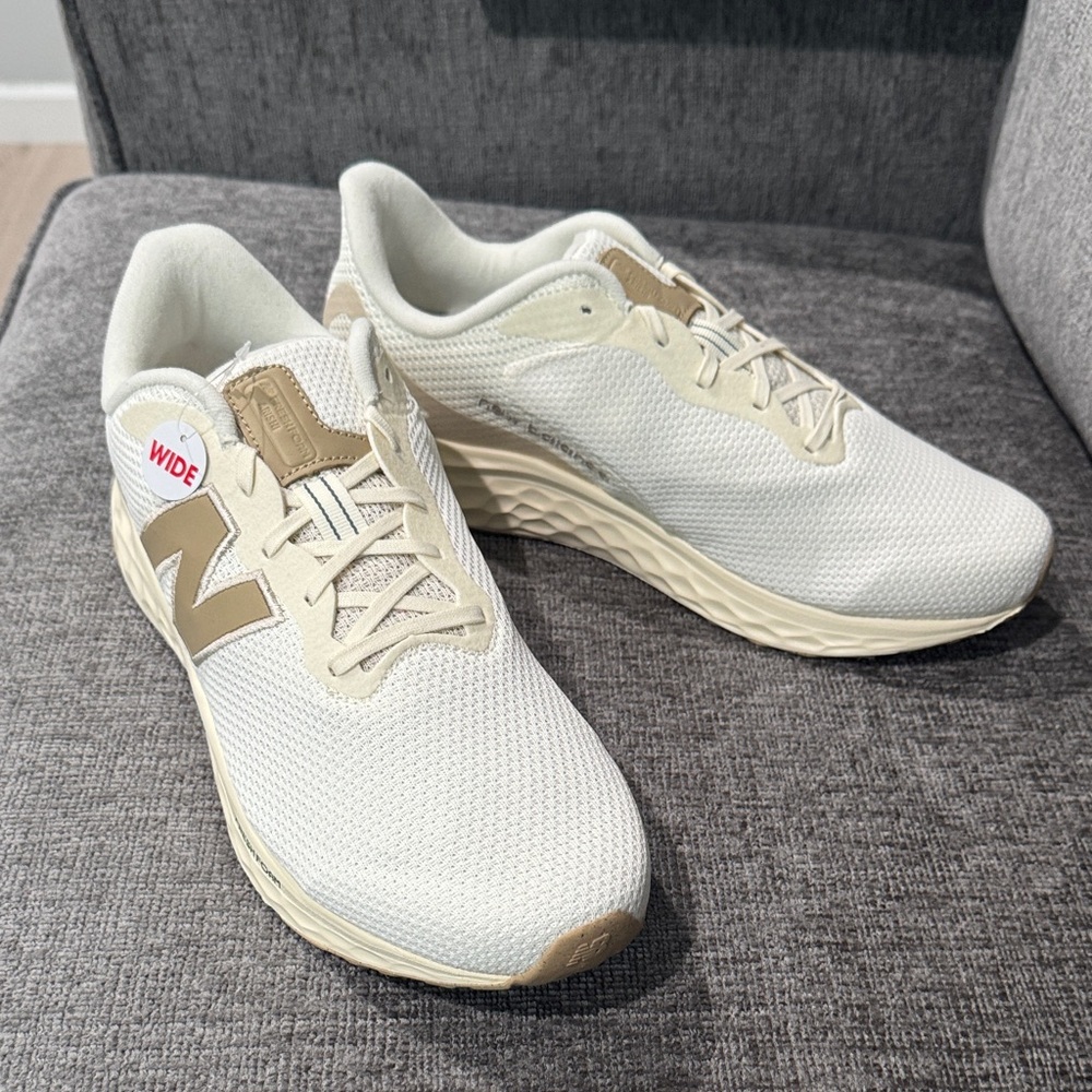 New Balance Arischi Men's Sneakers Brand New Size 14 Wide Fit